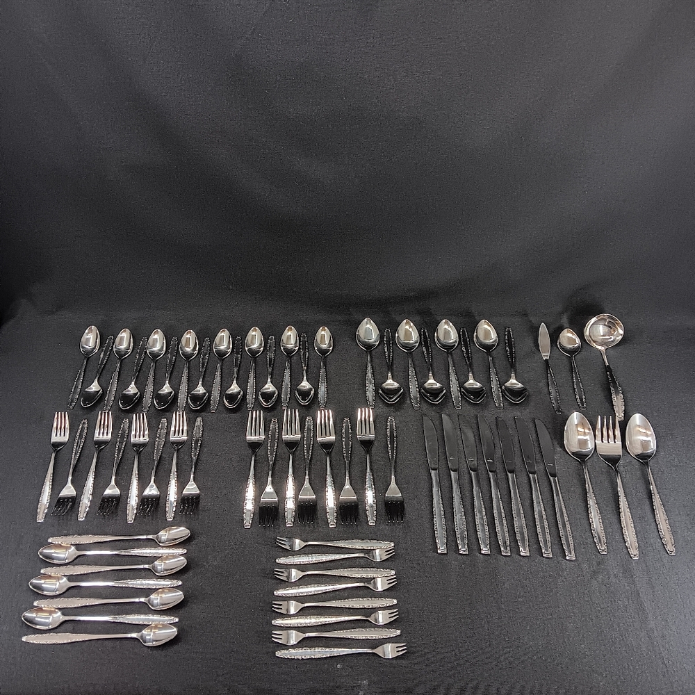 67 Piece Oneida LOVE STORY Northland Stainless Silverware Flatware Floral Scroll